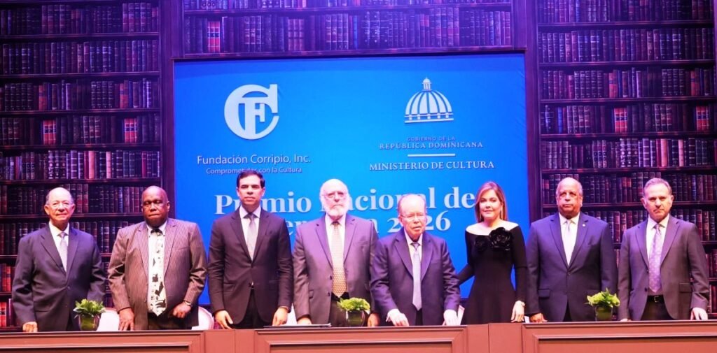 Pedro Vergés recibe el Premio Nacional de Literatura 2026